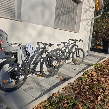 Dioliget Apartman - Jacuzzi, Free E-Bikes